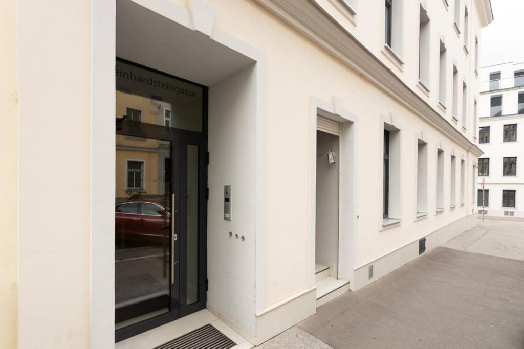 14 C&J'S Apartment Vienna Exterior photo